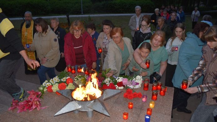 Свеча памяти. Старожилово. 23.06.2025_10 — копия