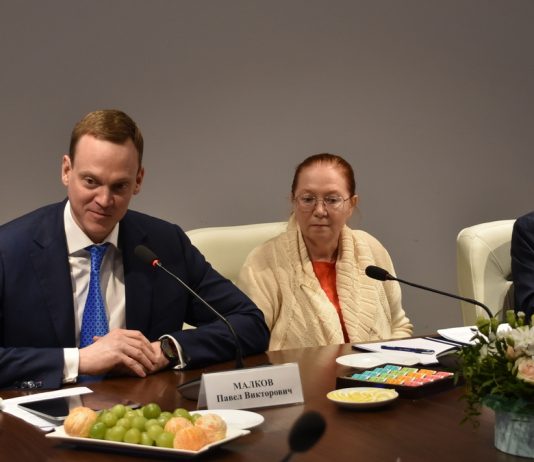 Губернатор Павел Малков: Для нас абсолютный приоритет – поддержка бойцов и их семей