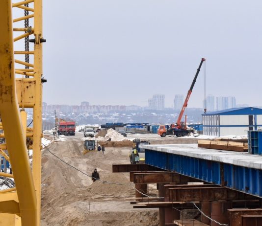 Губернатор Павел Малков: Работы по строительству нового моста через Оку идут круглосуточно