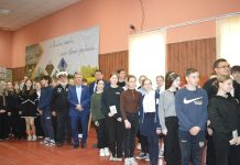 В Старожилове школьники встретились с Героем России Михаилом Малаховым