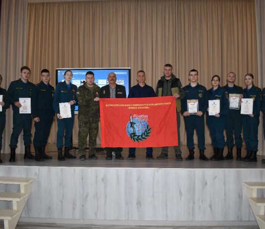 В Старожилове бойцы СВО провели урок мужества для студентов колледжа имени Комарова