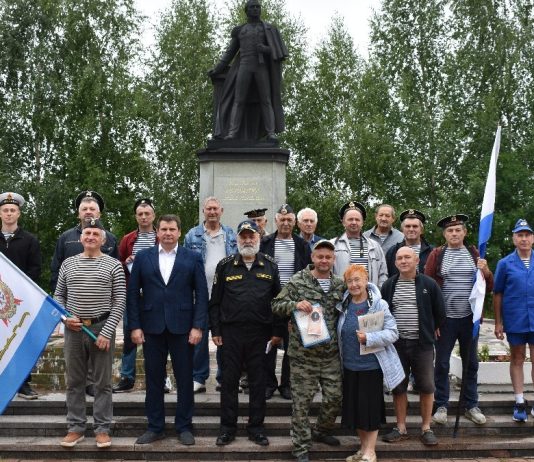 В Старожилове отметили День Военно-Морского Флота России
