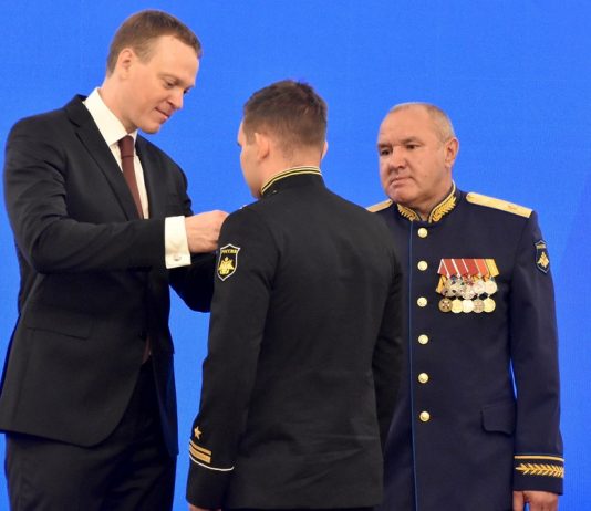 В Рязани наградили десантников накануне их профессионального праздника