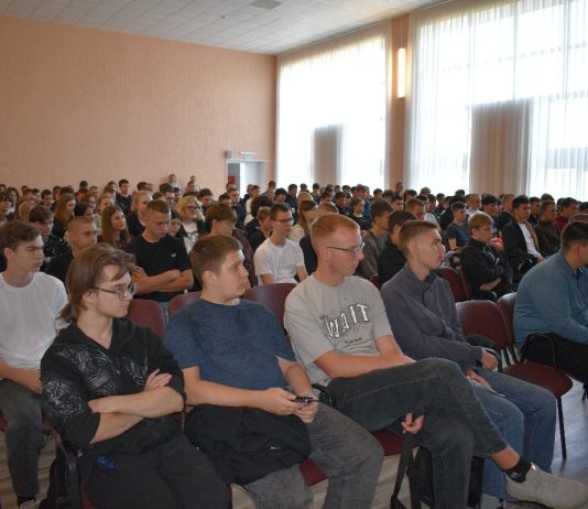 Старожиловским студентам рассказали о терроризме